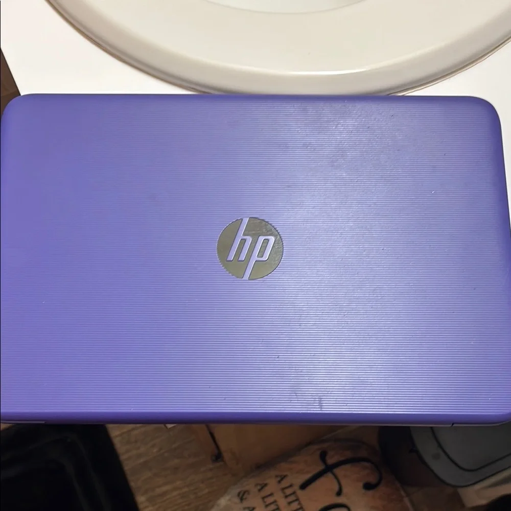 HP Violet Laptop